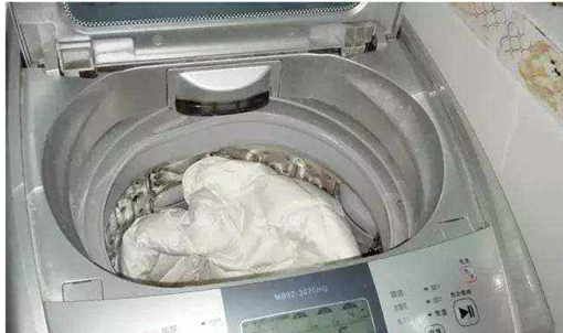 【波轮洗羽绒服的方法】羽绒服怎么用波轮洗衣机洗